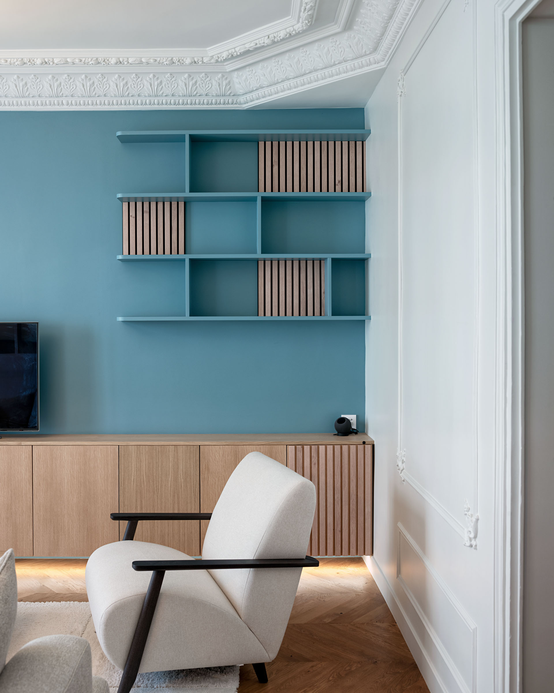 d&eacute;couvrez un architecte d'int&eacute;rieur &agrave; montrouge pour sublimer vos espaces de vie ou de travail. conseils personnalis&eacute;s, design sur-mesure et accompagnement professionnel pour tous vos projets d&rsquo;am&eacute;nagement int&eacute;rieur.