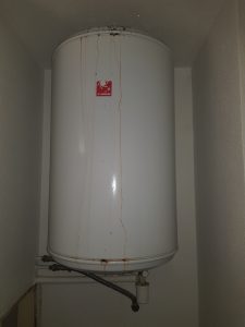 besoin d’un dépannage en urgence pour une fuite d’eau à montrouge ? intervention rapide, plombier qualifié et solutions efficaces pour réparer vos fuites et limiter les dégâts.