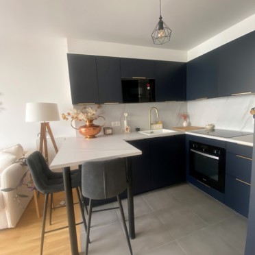 obtenez votre devis cuisine gratuit à montrouge en quelques clics ! conseils personnalisés, estimation rapide et sans engagement pour tous vos projets d’aménagement ou de rénovation de cuisine.
