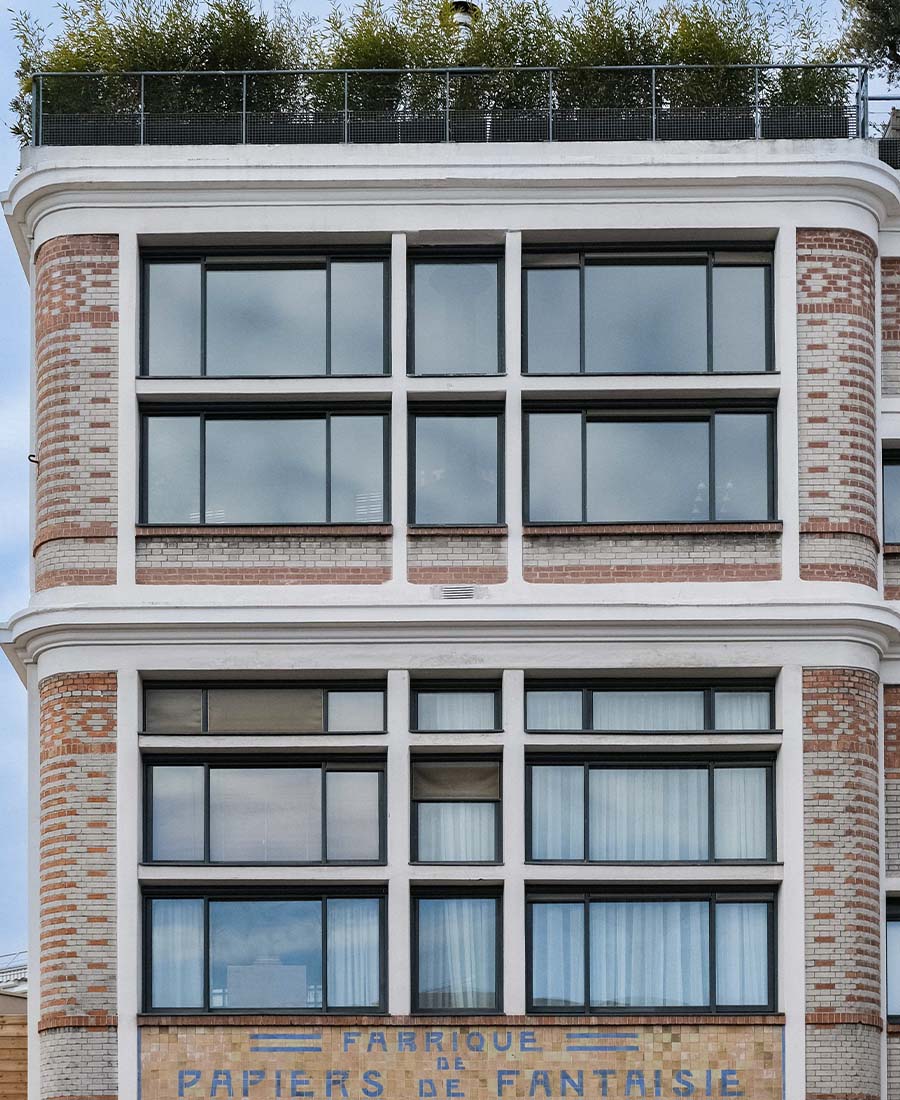 découvrez notre sélection de fenêtres à montrouge : installation, rénovation et conseils personnalisés pour améliorer l’isolation et le style de votre habitation. obtenez un devis gratuit dès aujourd’hui !
