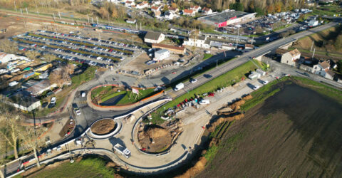 découvrez les infrastructures du pôle gare de châtillon : modernisation, accessibilité, services et équipements pour améliorer la mobilité et le confort des voyageurs.