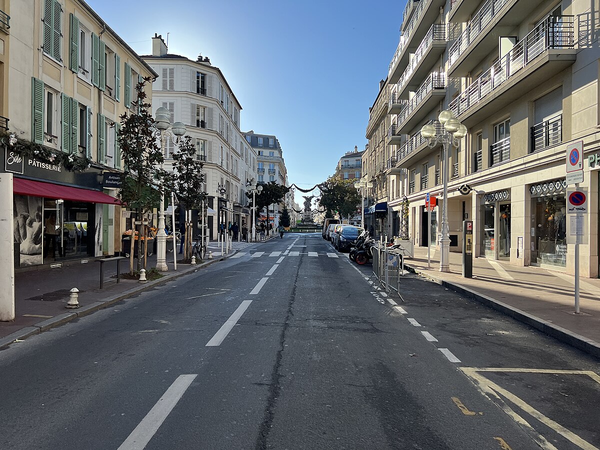 découvrez montrouge, une charmante ville aux portes de paris, réputée pour son ambiance conviviale, ses espaces verts et sa richesse culturelle. explorez ses quartiers animés, son histoire et ses événements locaux.