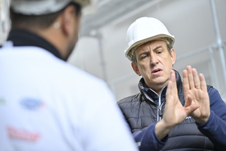 découvrez toutes les étapes clés pour une préparation de chantier de rénovation réussie : conseils, organisation, sécurité et astuces pour garantir le bon déroulement de vos travaux.