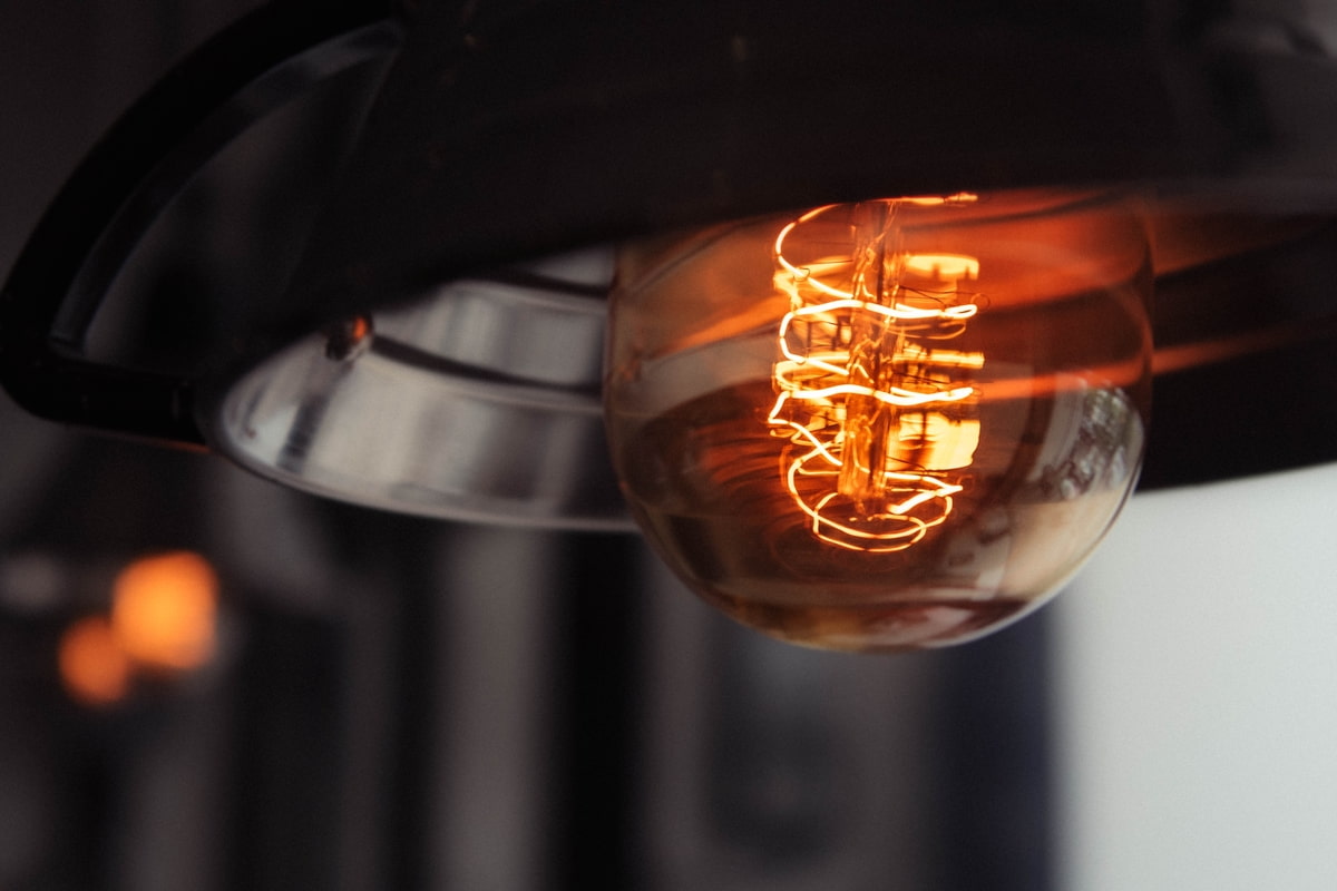 d&eacute;couvrez les tarifs, conseils et comparatifs pour le prix de l'&eacute;lectricit&eacute; &agrave; montrouge en 2024. informez-vous pour choisir l'offre la plus avantageuse et faire des &eacute;conomies sur votre facture &eacute;nerg&eacute;tique.