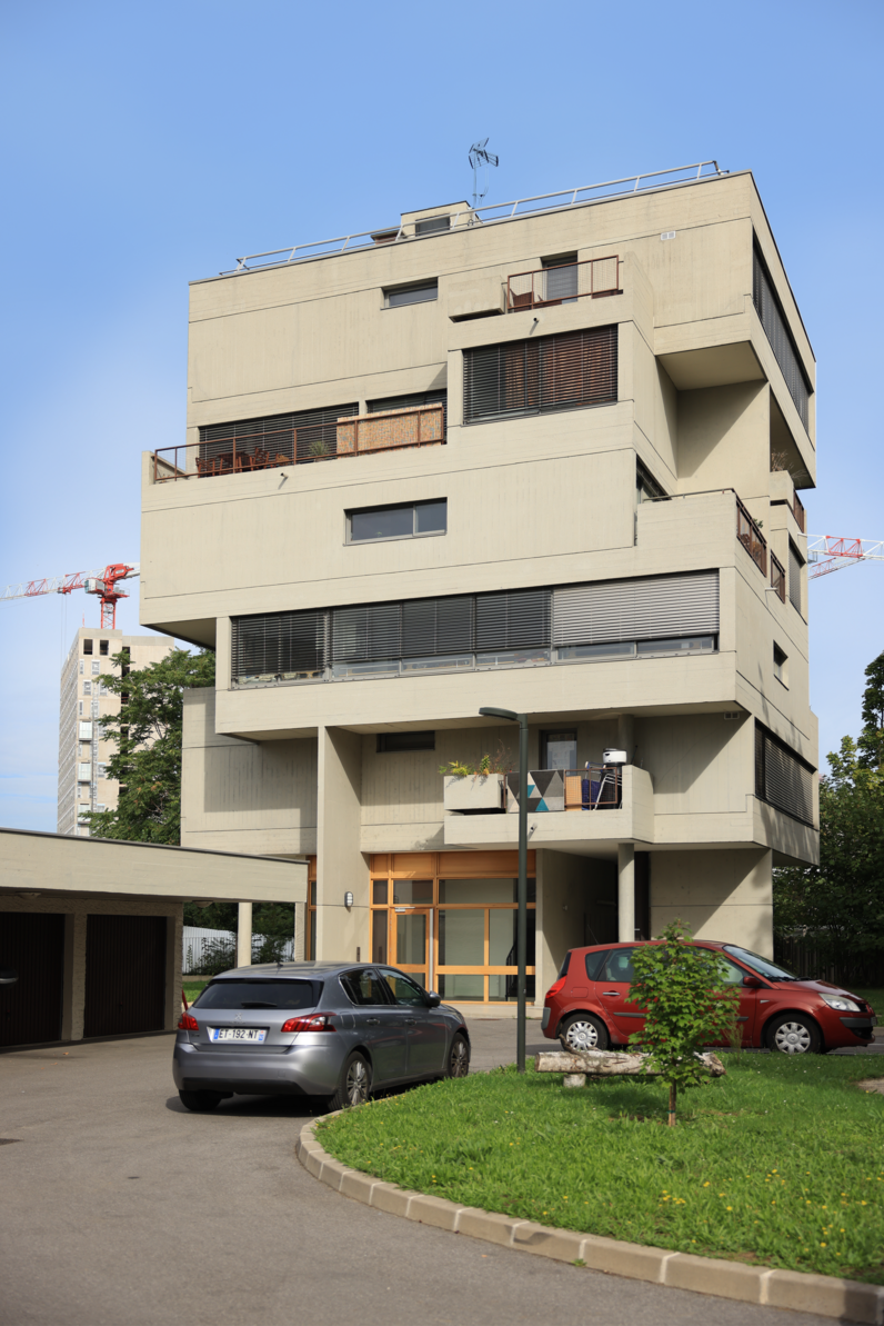 découvrez nos services de réhabilitation à montrouge : rénovation de bâtiments, modernisation d'espaces et amélioration énergétique pour particuliers et professionnels. expertise et accompagnement sur-mesure.