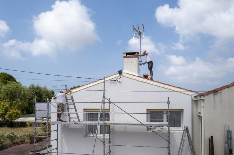 découvrez nos services de rénovation pour transformer votre intérieur et valoriser votre bien immobilier. devis gratuit, travaux de qualité et accompagnement personnalisé dans tous vos projets de rénovation.
