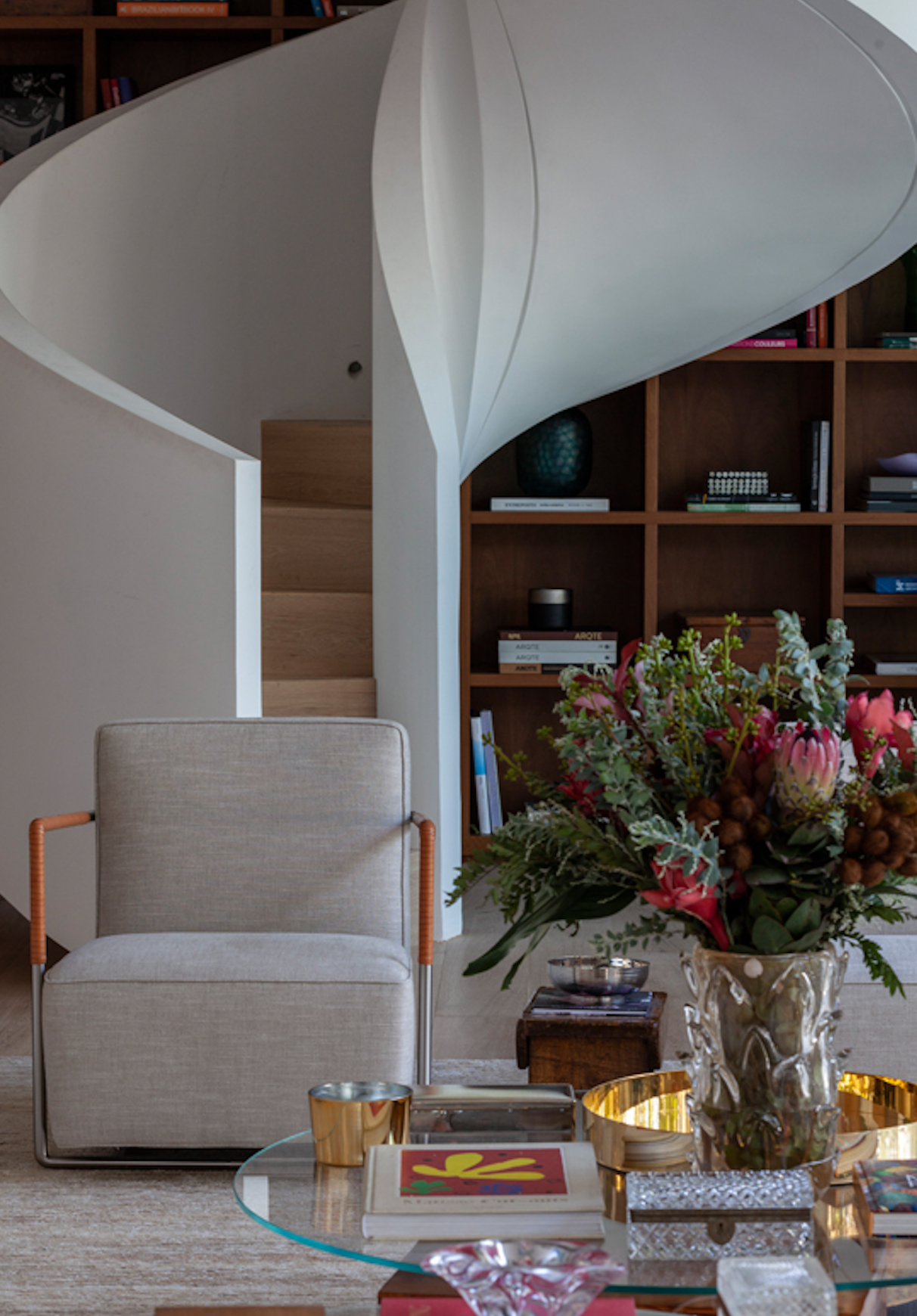 confiez la rénovation de votre appartement à montrouge à des professionnels qualifiés. solutions sur mesure, conseils personnalisés et suivi complet pour valoriser votre bien immobilier.