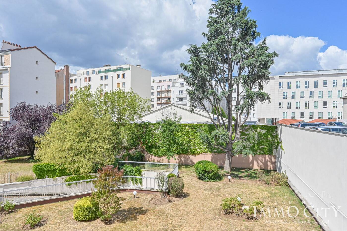 confiez la r&eacute;novation de votre appartement &agrave; montrouge &agrave; des experts. conseils personnalis&eacute;s, travaux de qualit&eacute; et accompagnement sur-mesure pour transformer votre int&eacute;rieur selon vos envies.