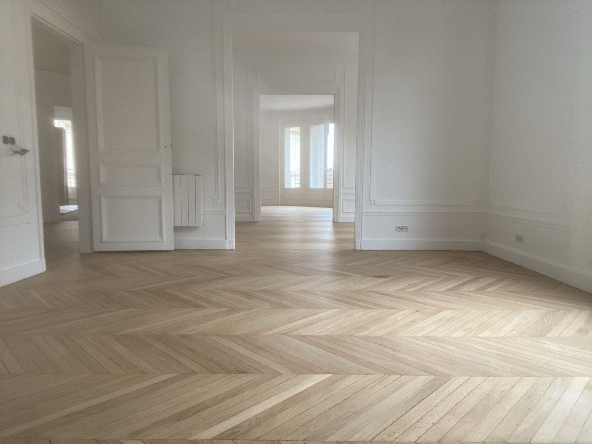 découvrez nos services de rénovation à montrouge : travaux de qualité, accompagnement personnalisé et devis gratuits pour rénover votre appartement ou maison.