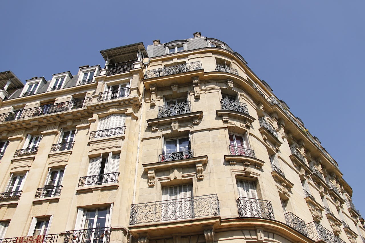bénéficiez d’une rénovation pas cher à paris 75015 ! transformez votre logement ou local professionnel avec des artisans qualifiés, des devis gratuits et des travaux de qualité à prix attractif. demandez une estimation rapide !