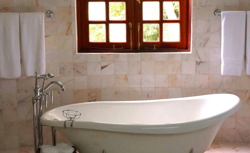 confiez la rénovation de votre salle de bain à montrouge en 2025 à des experts qualifiés. modernisation, optimisation de l'espace et finitions haut de gamme pour un projet sur-mesure. demandez votre devis gratuit !