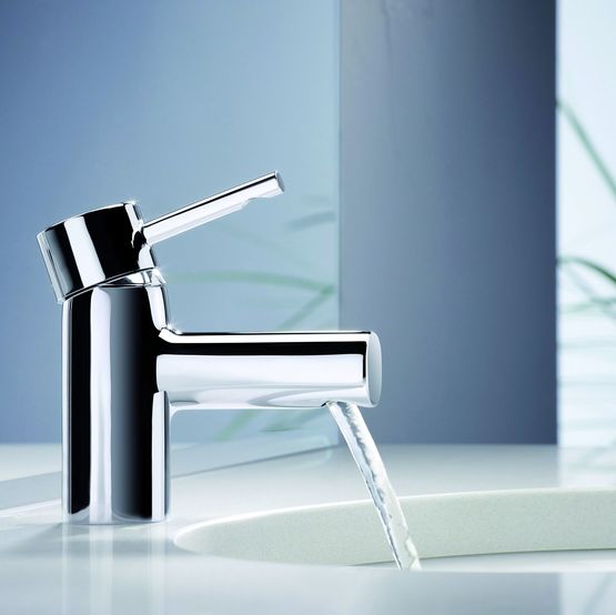 découvrez notre sélection de robinetterie : mitigeurs, mélangeurs, robinets de cuisine et de salle de bain alliant design, performance et économie d’eau pour tous vos besoins.