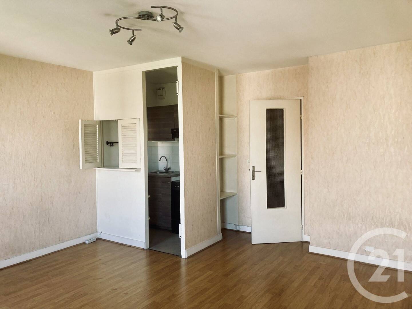 vous cherchez des professionnels pour vos travaux d'appartement à montrouge (92120) ? rénovation, aménagement, conseils personnalisés : obtenez un devis gratuit et profitez d'un service de qualité adapté à vos besoins.