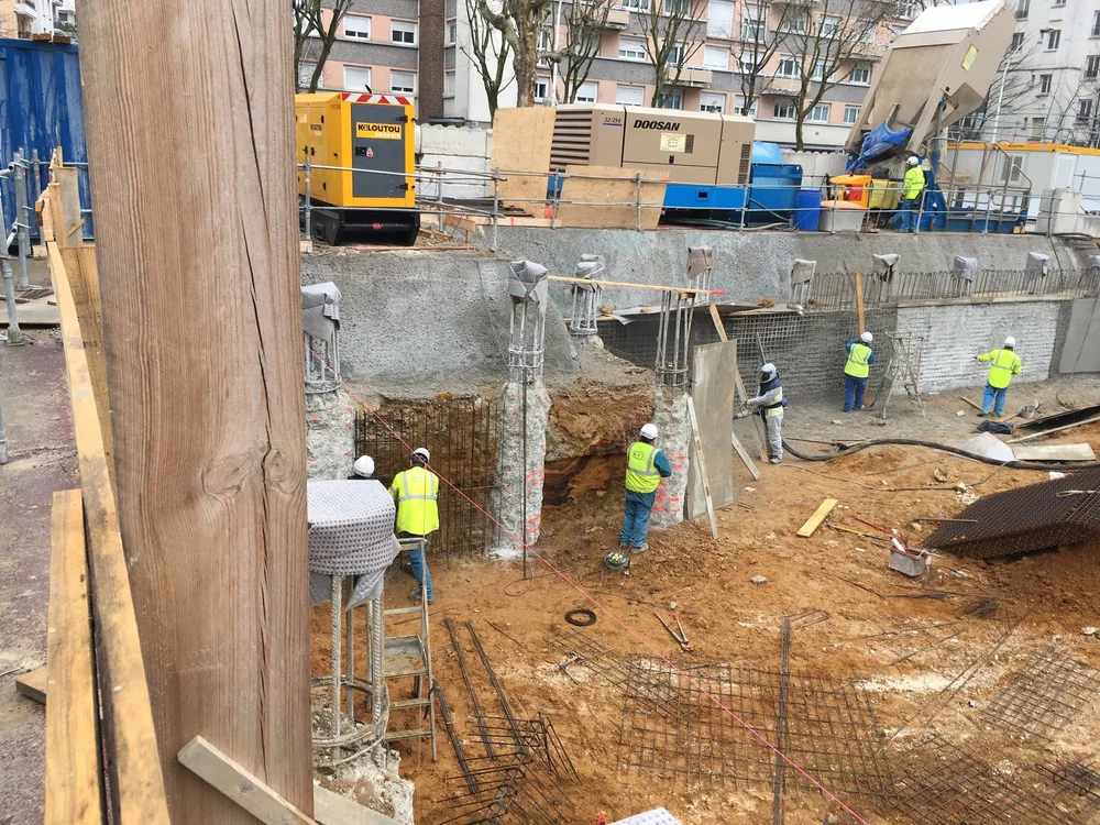 confiez vos travaux d'int&eacute;rieur &agrave; montrouge &agrave; des professionnels qualifi&eacute;s : r&eacute;novation, peinture, am&eacute;nagement et d&eacute;coration sur-mesure. obtenez un devis gratuit et personnalis&eacute; !