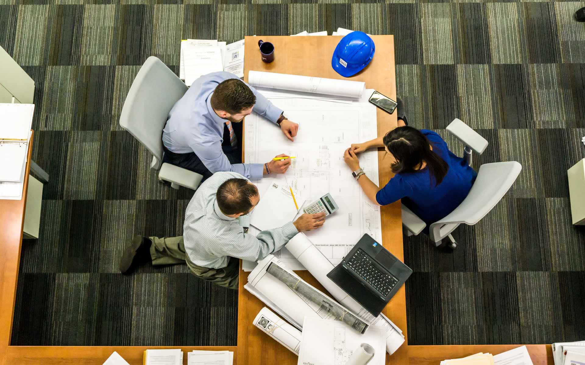 d&eacute;couvrez nos conseils pratiques pour bien choisir votre partenaire de r&eacute;novation, comparer les professionnels, &eacute;valuer leurs comp&eacute;tences et r&eacute;ussir vos travaux en toute s&eacute;r&eacute;nit&eacute;.