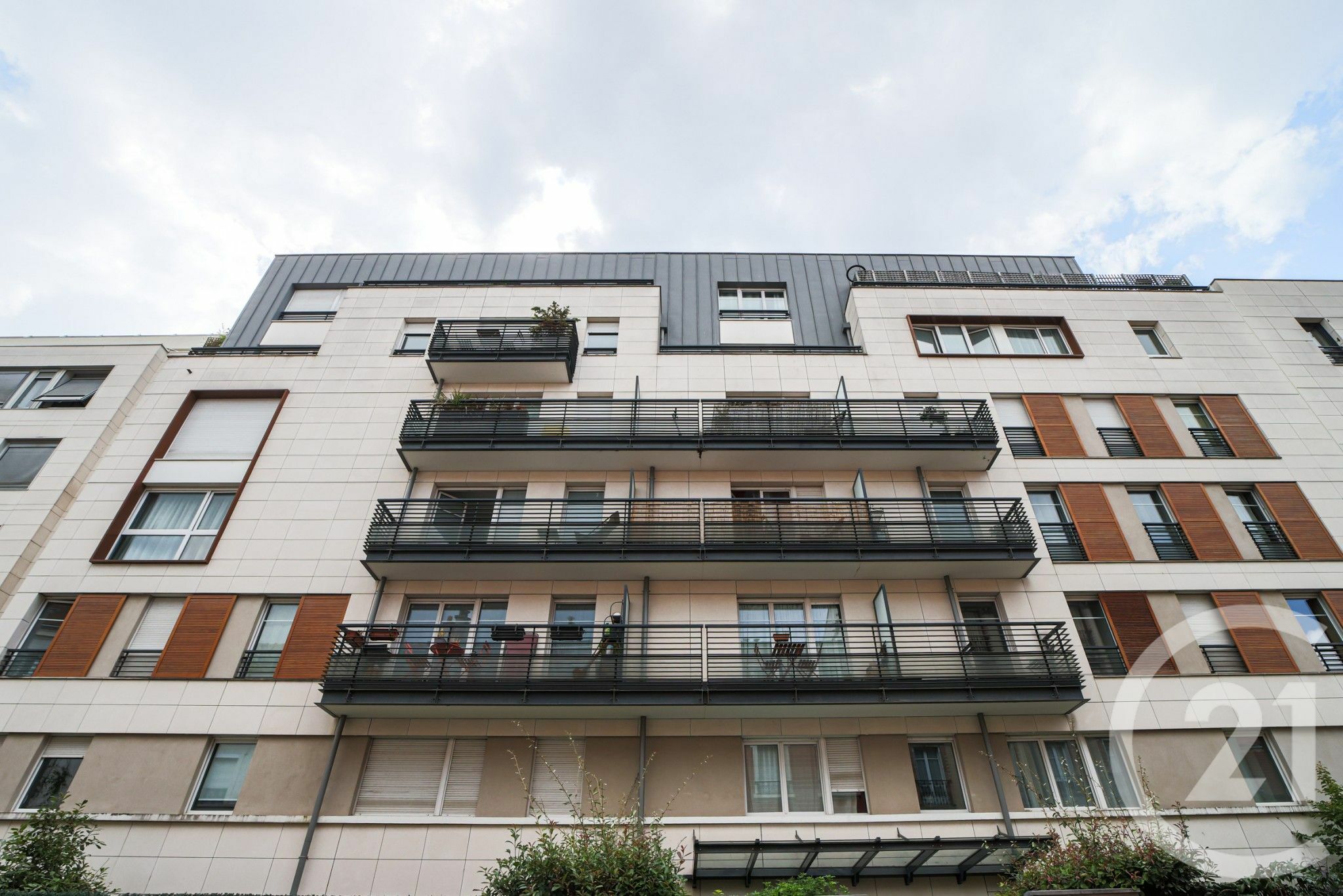 découvrez des idées inspirantes de décoration pour appartement à montrouge : conseils, tendances et astuces pour sublimer votre intérieur avec style.