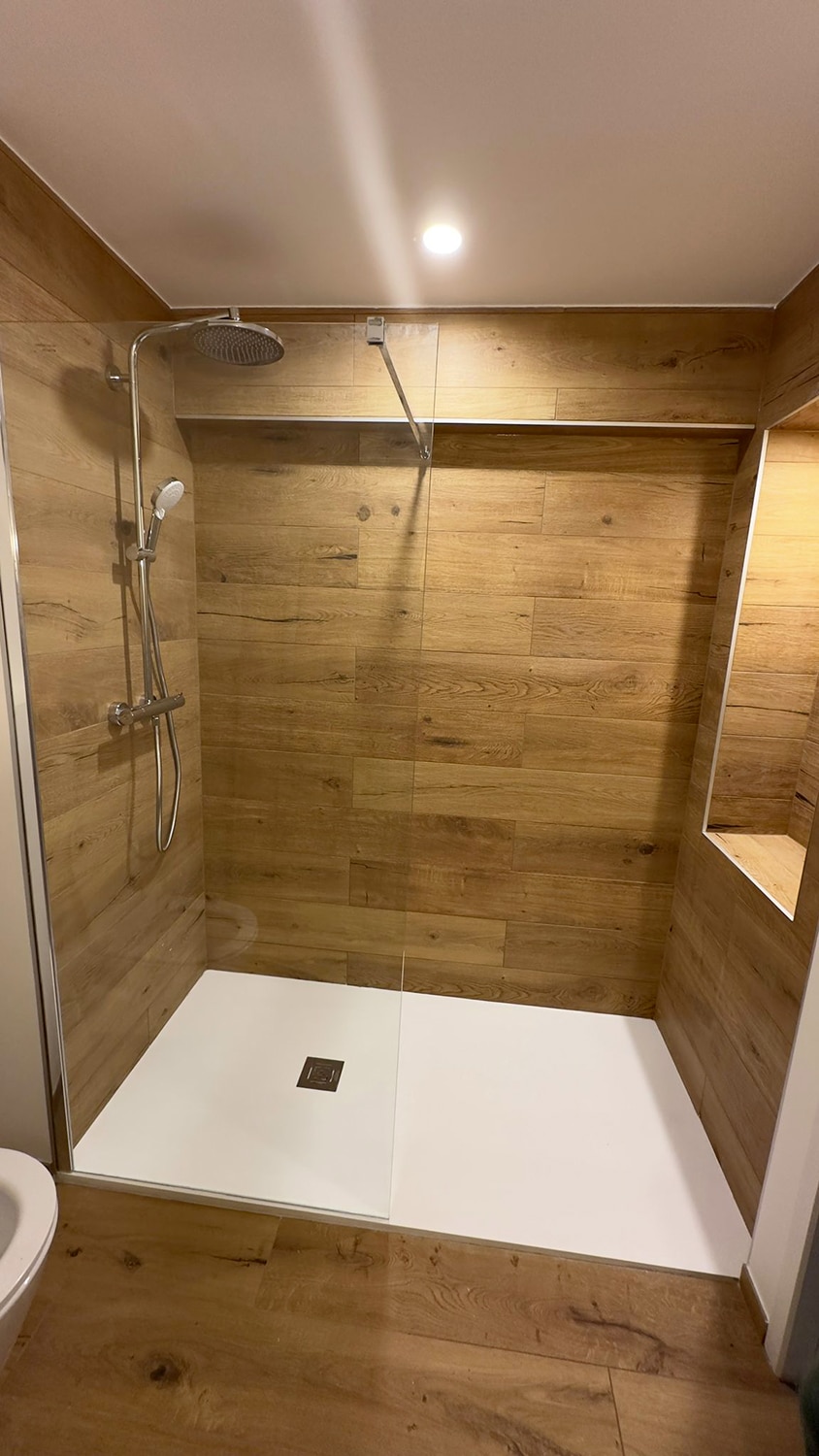 découvrez les garanties offertes pour la rénovation de salle de bain à montrouge : travaux de qualité, respect des délais et assurance décennale pour une tranquillité d'esprit totale.
