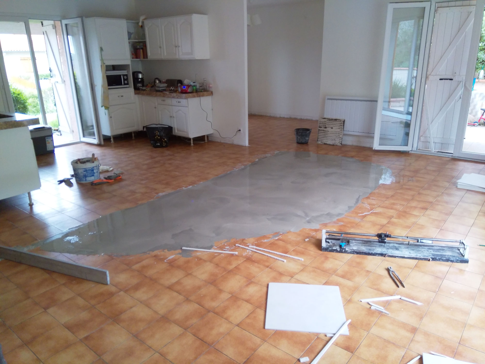 d&eacute;couvrez les prix au m2 pour le carrelage : types, gammes, conseils et astuces pour estimer le budget de vos travaux de carrelage int&eacute;rieur ou ext&eacute;rieur.