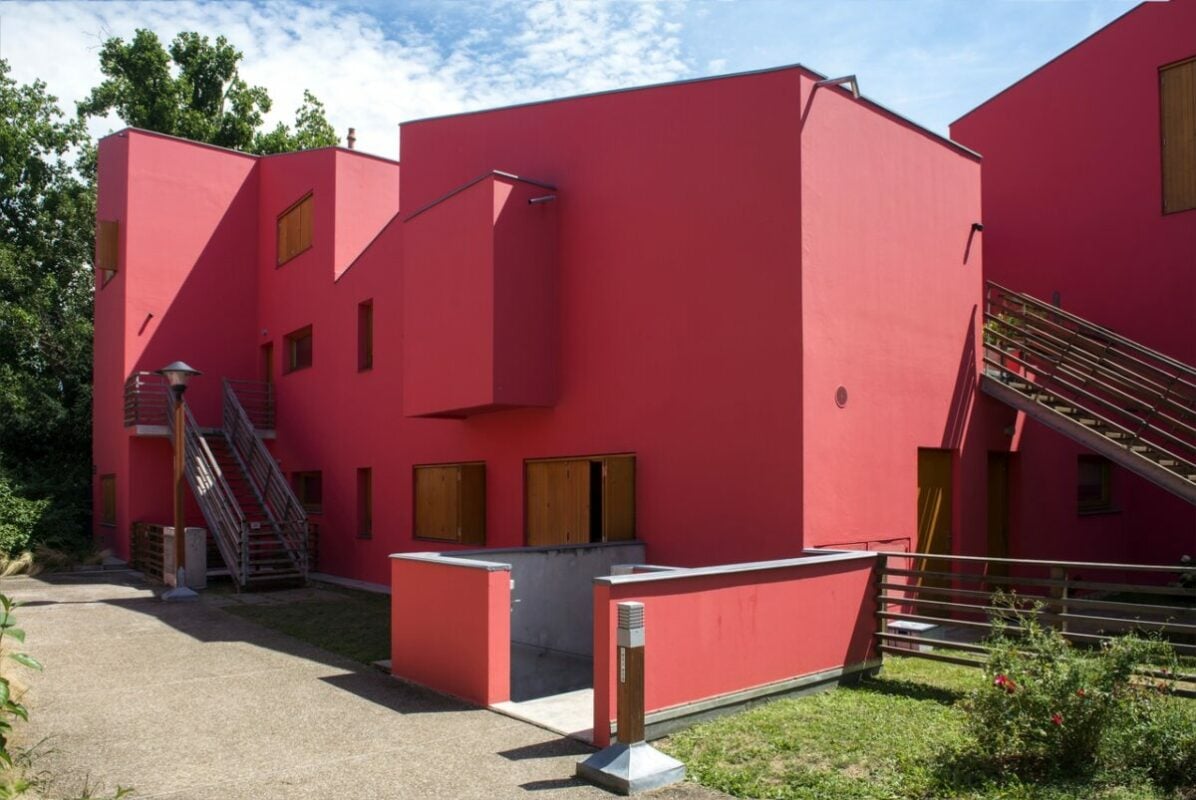 découvrez les meilleurs prix pour la peinture de façade à montrouge. comparez les tarifs, trouvez un artisan qualifié et obtenez un devis personnalisé pour vos travaux de rénovation extérieure.