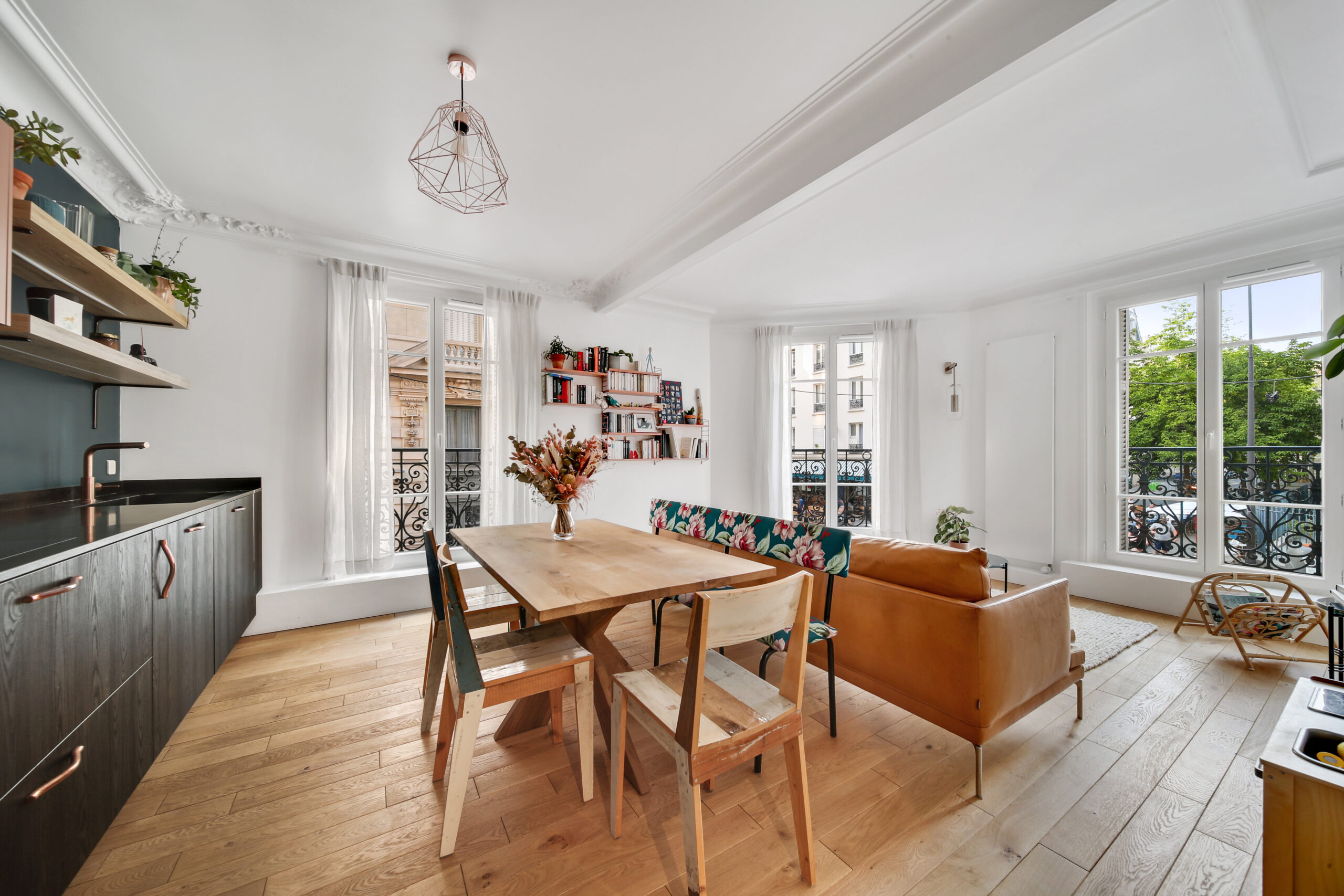 confiez la rénovation de votre appartement à paris à une équipe d’experts. services sur mesure, finitions soignées et accompagnement personnalisé pour transformer votre espace selon vos envies.