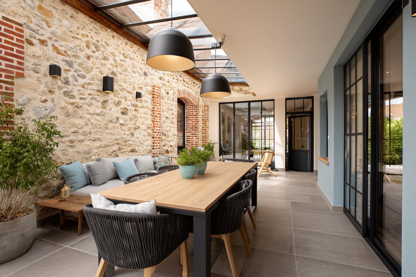 confiez votre rénovation à clamart à des experts qualifiés. bénéficiez de prestations de qualité pour tous vos projets de rénovation intérieure et extérieure. devis gratuit et accompagnement sur-mesure.