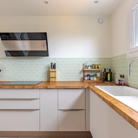 confiez la rénovation de votre cuisine à montrouge à des spécialistes ! conseils sur-mesure, modernisation, aménagement fonctionnel et matériaux de qualité pour un espace convivial et pratique.