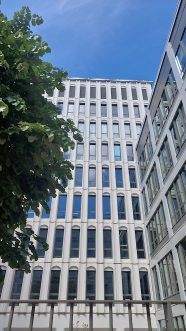 confiez la rénovation de votre façade à montrouge à des professionnels qualifiés. embellissez, protégez et valorisez votre habitation grâce à des travaux sur-mesure adaptés à vos besoins. devis gratuit !