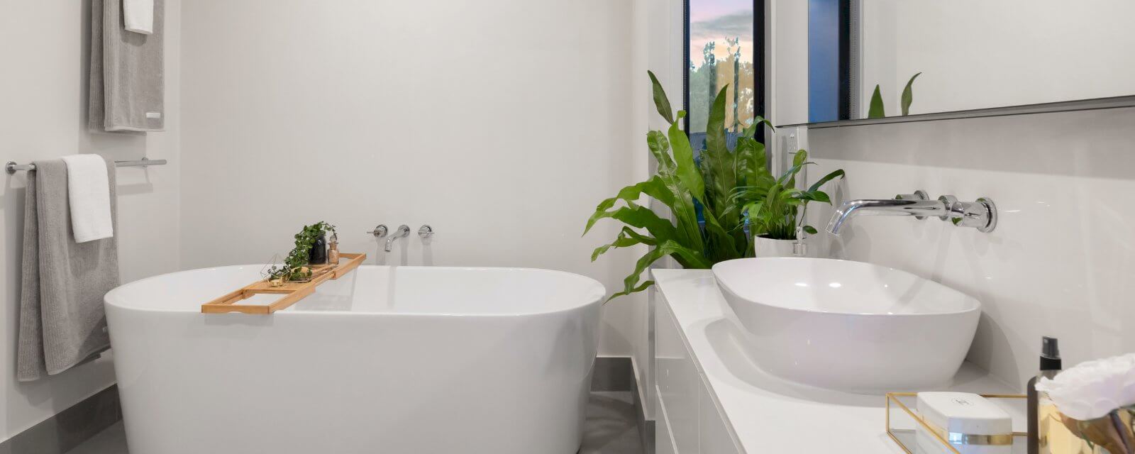 confiez la r&eacute;novation de votre salle de bain &agrave; montrouge &agrave; des experts ! devis gratuit, conseils personnalis&eacute;s et r&eacute;alisation soign&eacute;e pour transformer votre espace en un lieu moderne et fonctionnel.