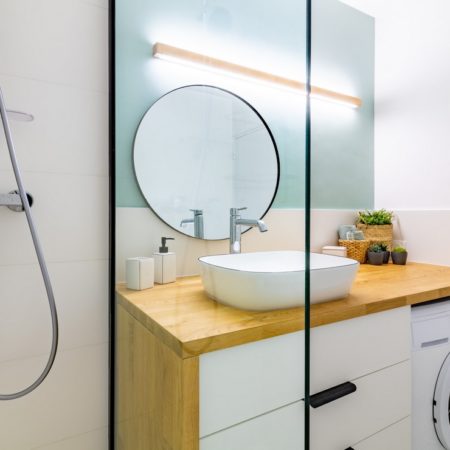 confiez la r&eacute;novation de votre salle de bain &agrave; montrouge &agrave; des experts. conseils personnalis&eacute;s, devis gratuit et travaux de qualit&eacute; pour un espace moderne, fonctionnel et &eacute;l&eacute;gant.