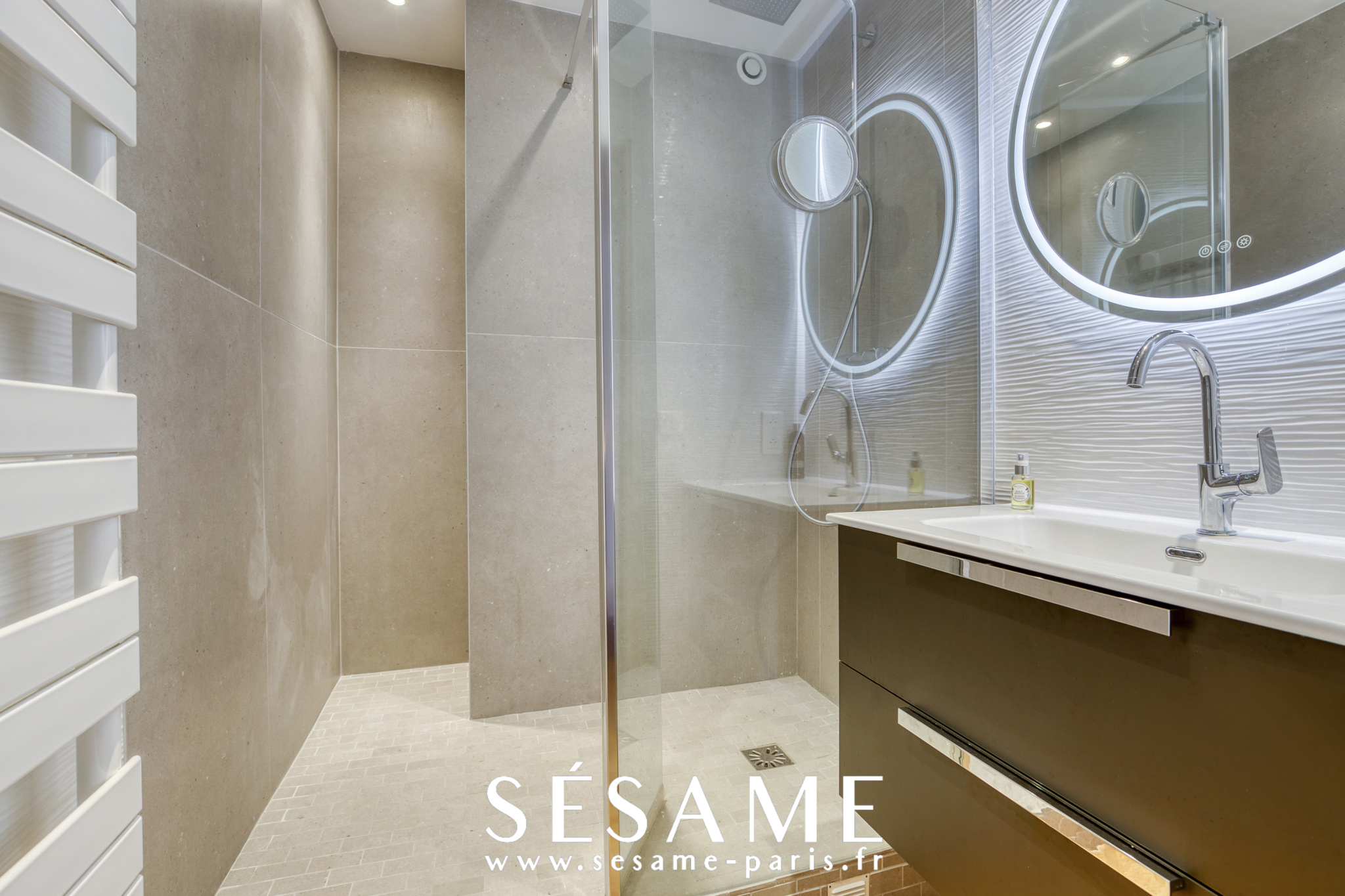 découvrez notre sélection de logements avec toilettes séparées à montrouge pour plus de confort et d’intimité. idéal pour votre séjour ou votre emménagement dans la ville !