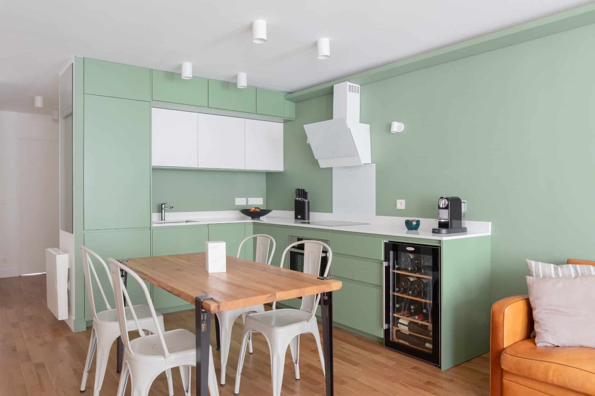 découvrez nos services experts pour rénover votre appartement dans le 14ème arrondissement de paris. qualité, rapidité et respect de votre budget garantis.