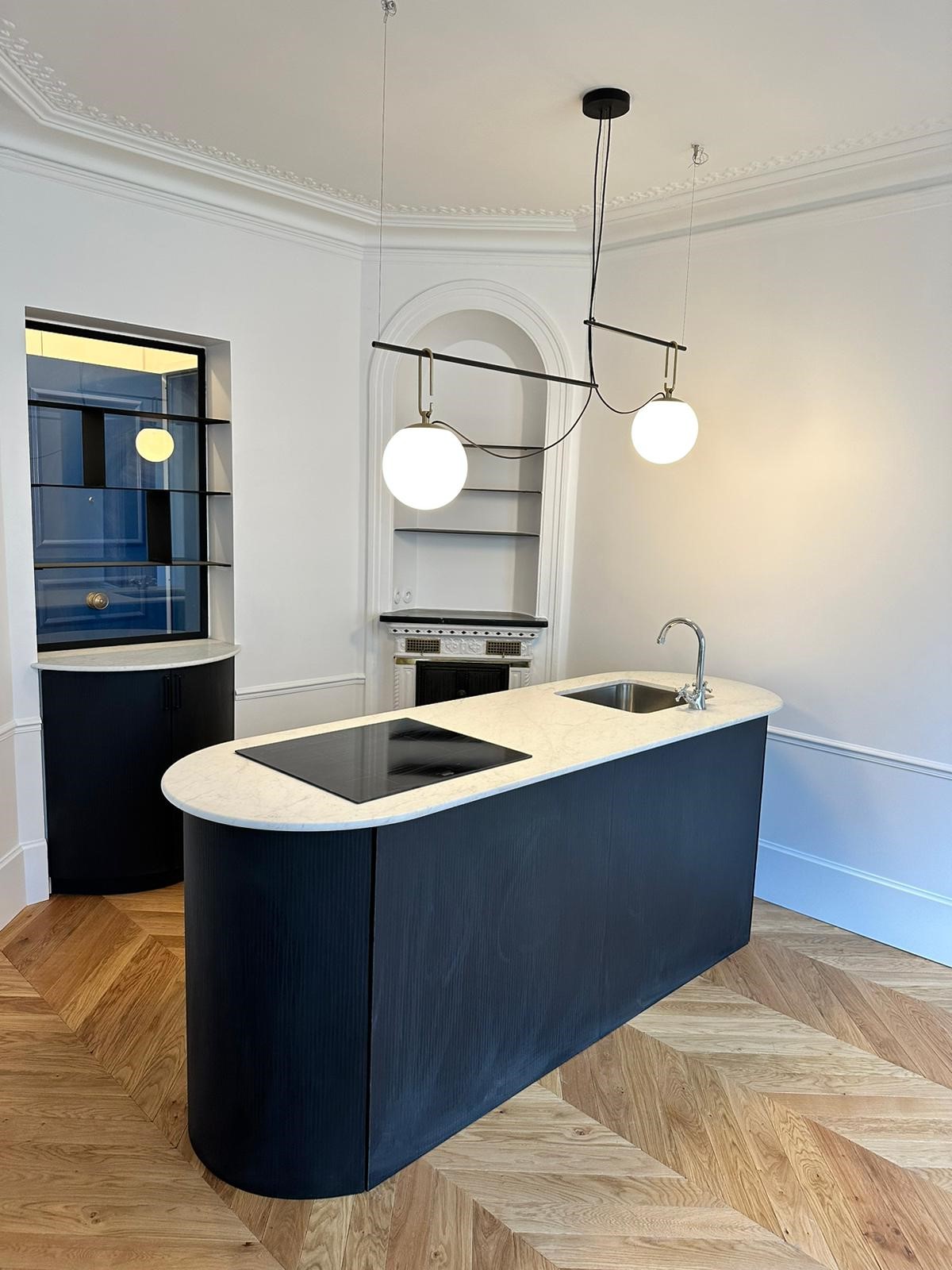 découvrez nos services de rénovation intérieure à paris pour transformer votre habitat avec style et qualité. experts en aménagement, peinture, plomberie et plus.